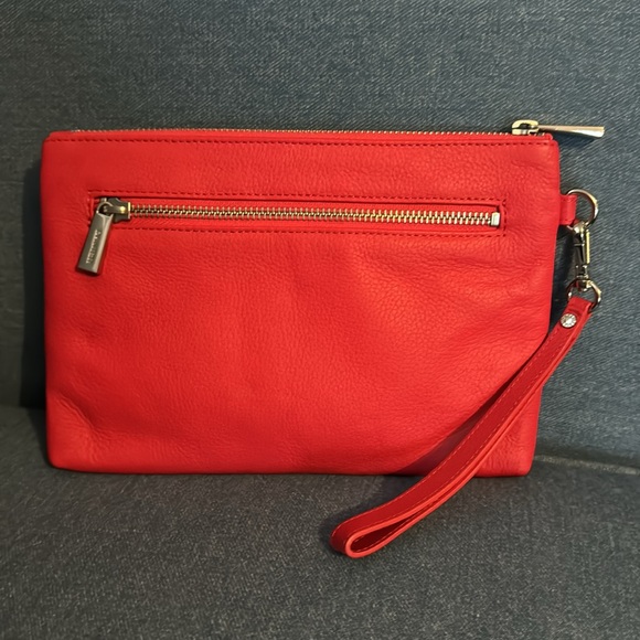 Bright Pink Leather Clutch - Danier - Picture 2 of 5